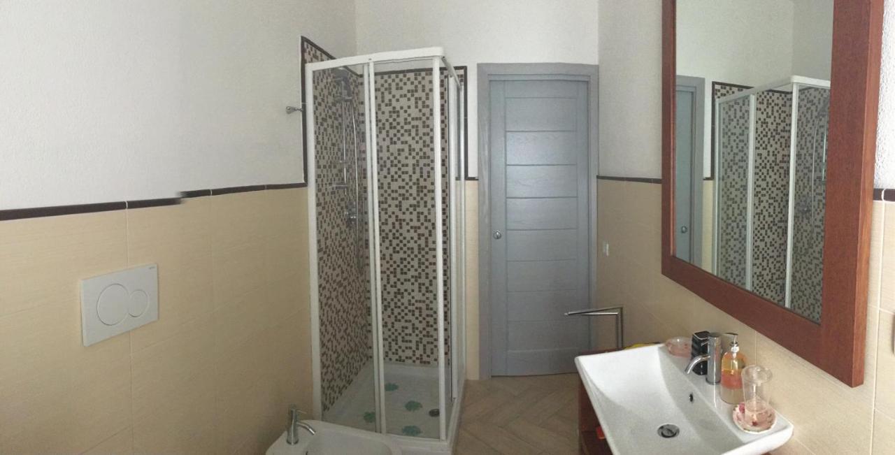 Casa Gialla Санта-Тереза-Галлура Экстерьер фото